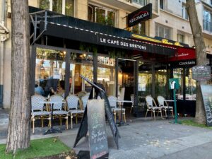 BILLIG CAFE PARIS