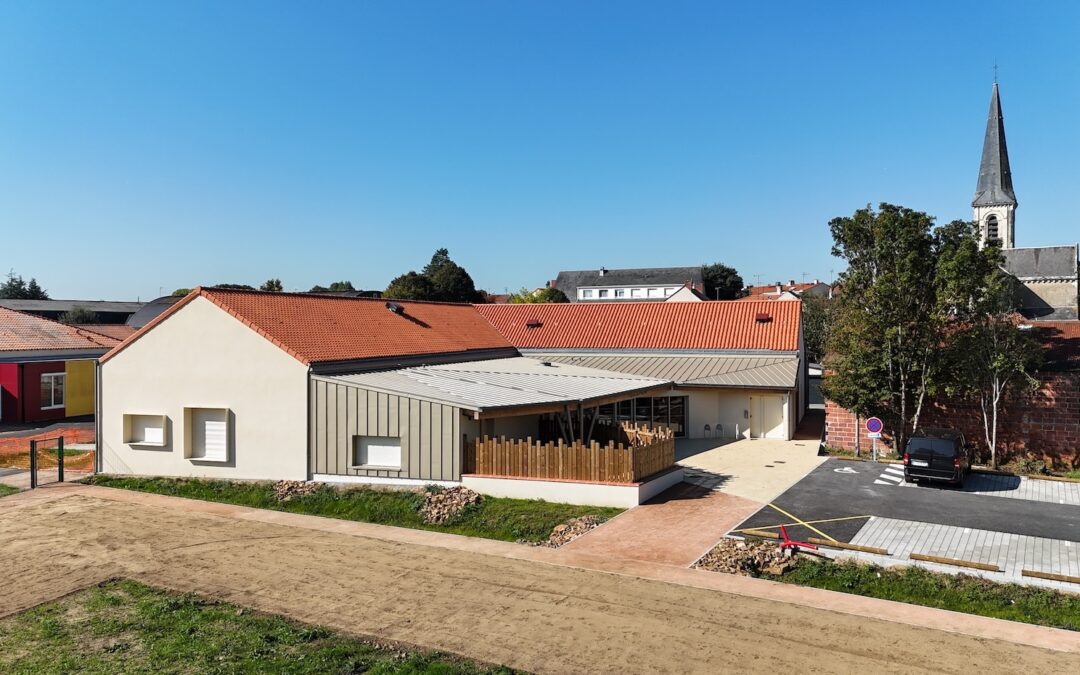 Chantier OPC et DET sur le chantier de la cantine et du périscolaire du Pin en Mauges