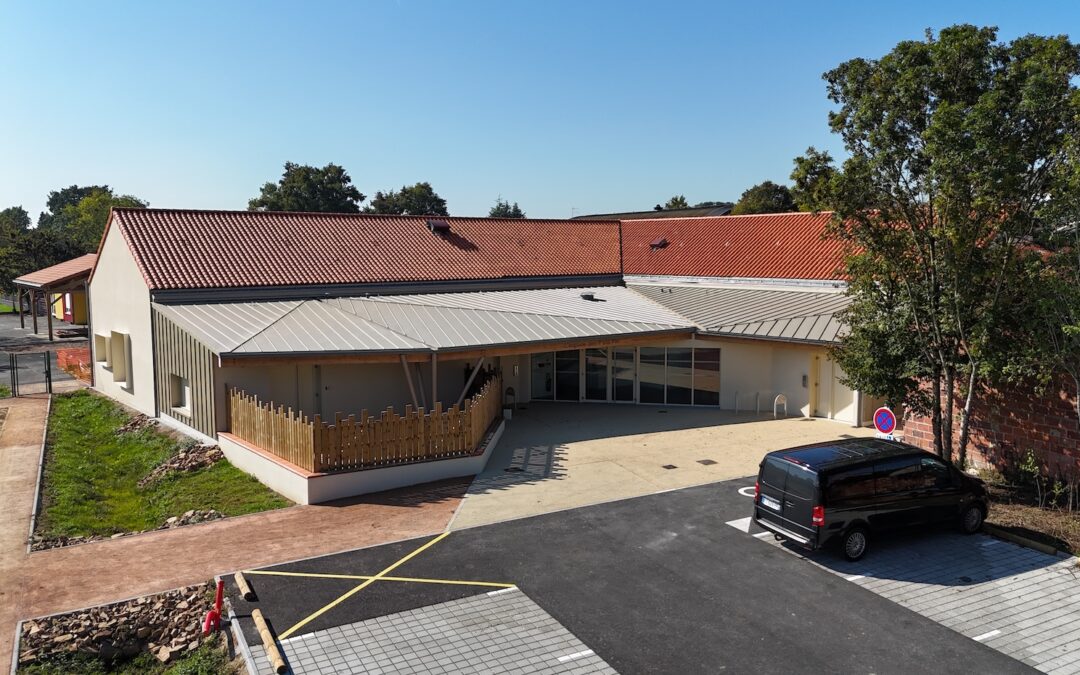 Chantier OPC et DET sur le chantier de la cantine et du périscolaire du Pin en Mauges